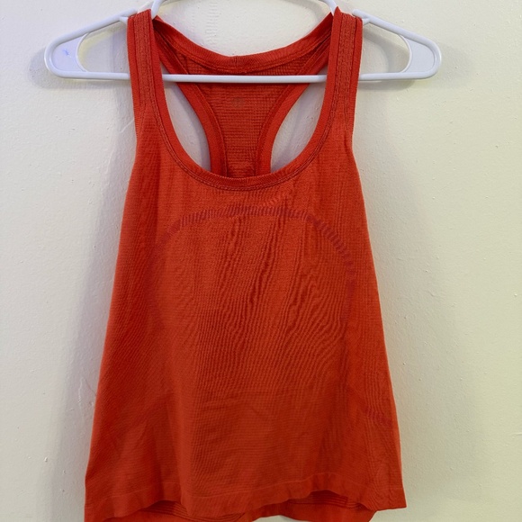 Womens Lululemon orange racerback tank top sz 8 - Picture 1 of 3